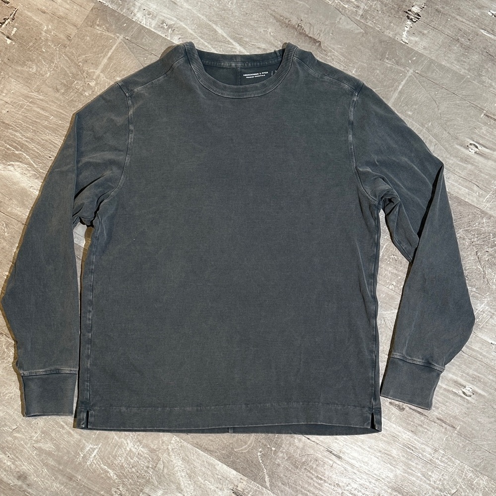Abercrombie & Fitch Men's Navy Long Sleeve Acid Wash Shirt